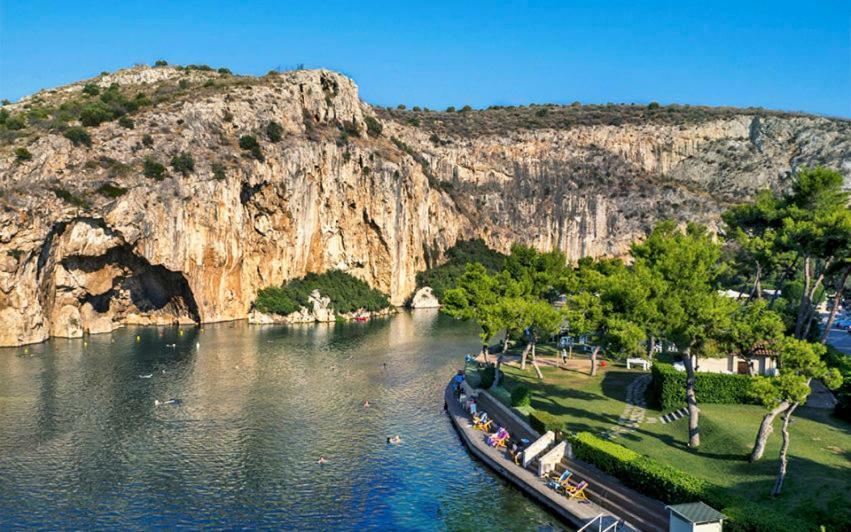 Deluxe Apartment In Vouliagmeni 아테네 외부 사진